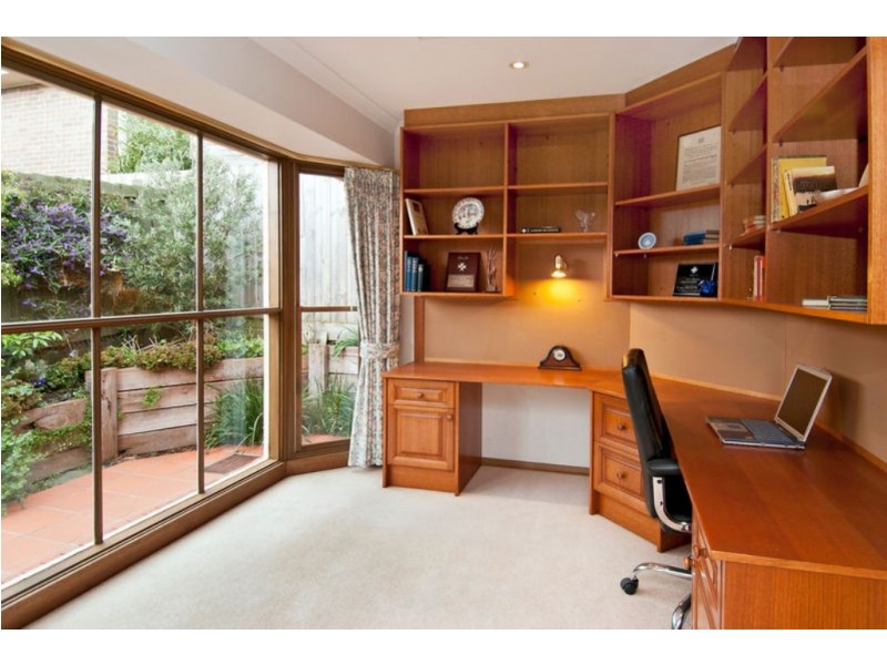 3/10 Charlton Road, Eaglemont VIC 3084