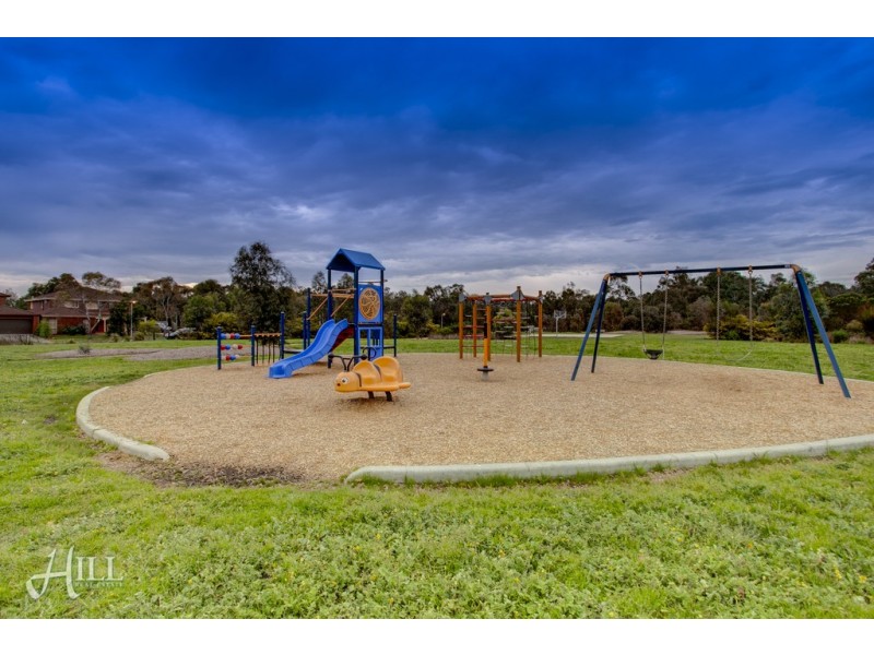 40 Timmothy Drive, Wantirna South VIC 3152