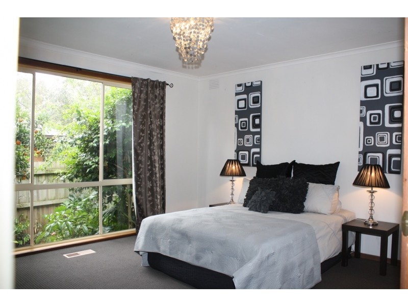 38 Erie Avenue, Rowville VIC 3178