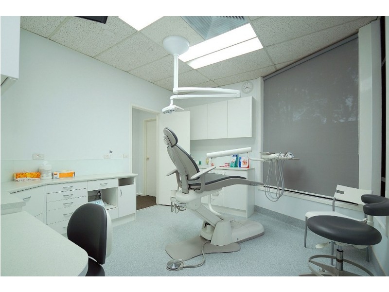 2 Renou Road, Wantirna South VIC 3152