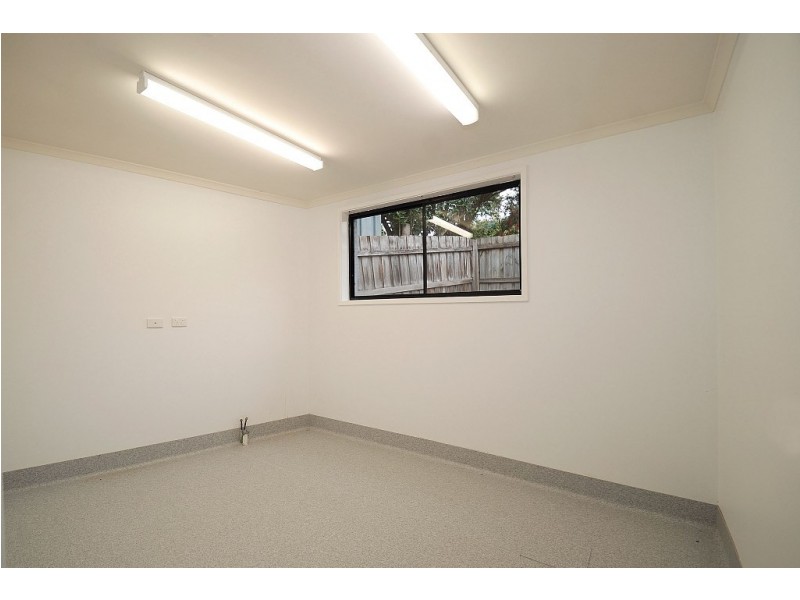 2 Renou Road, Wantirna South VIC 3152