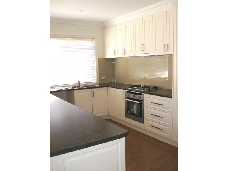 1/1 Stradbroke Road, Boronia VIC 3155