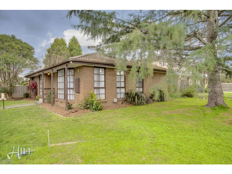 258 Windermere Drive, Ferntree Gully VIC 3156