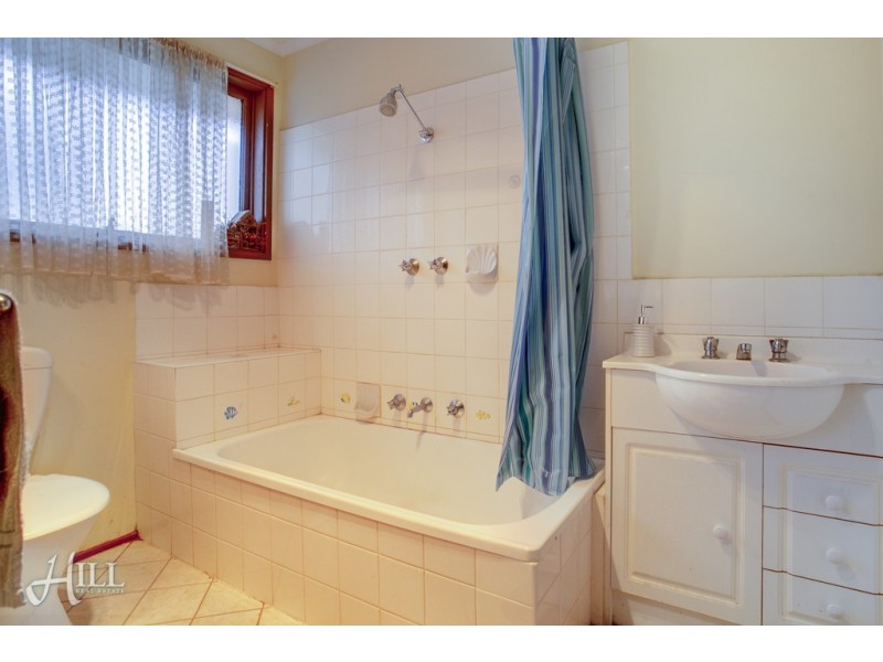 988-990 High Street Road, Glen Waverley VIC 3150