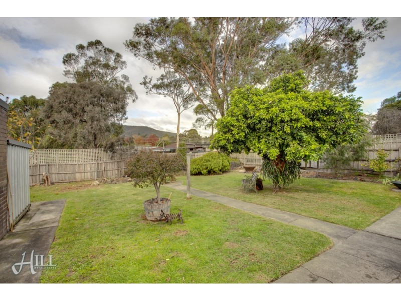 2 Nairana Court, Ferntree Gully VIC 3156