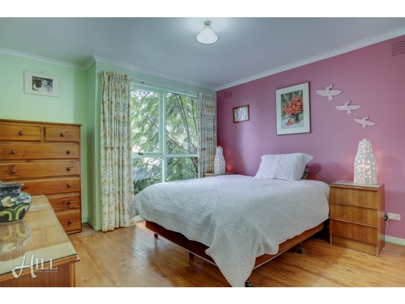 1 Chequers Close, Wantirna VIC 3152