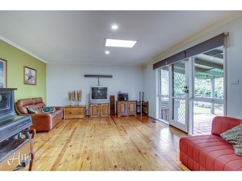 1 Chequers Close, Wantirna VIC 3152