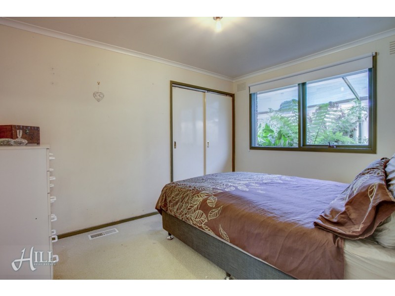 1 Chequers Close, Wantirna VIC 3152