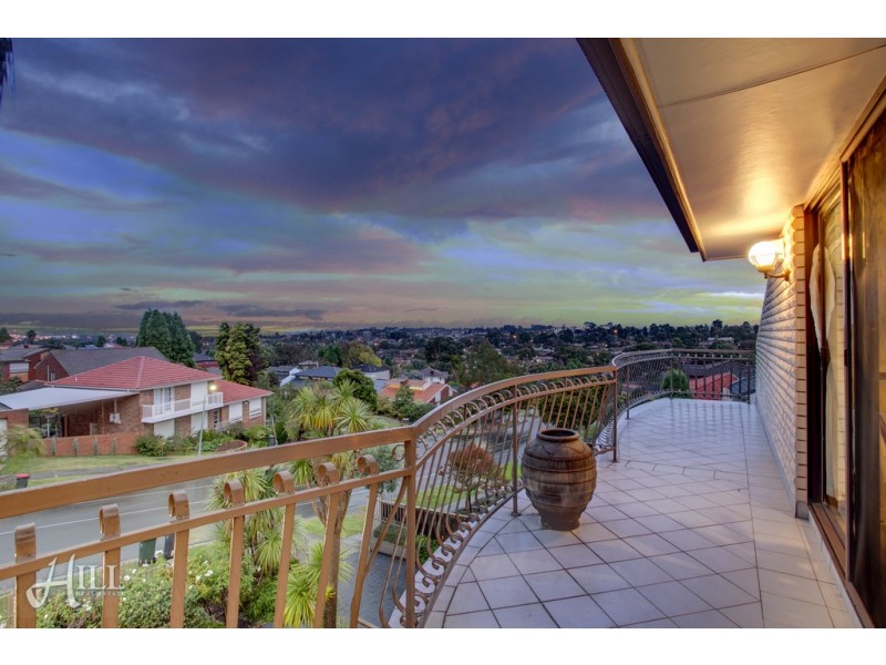 124 Grandview Road, Wheelers Hill VIC 3150