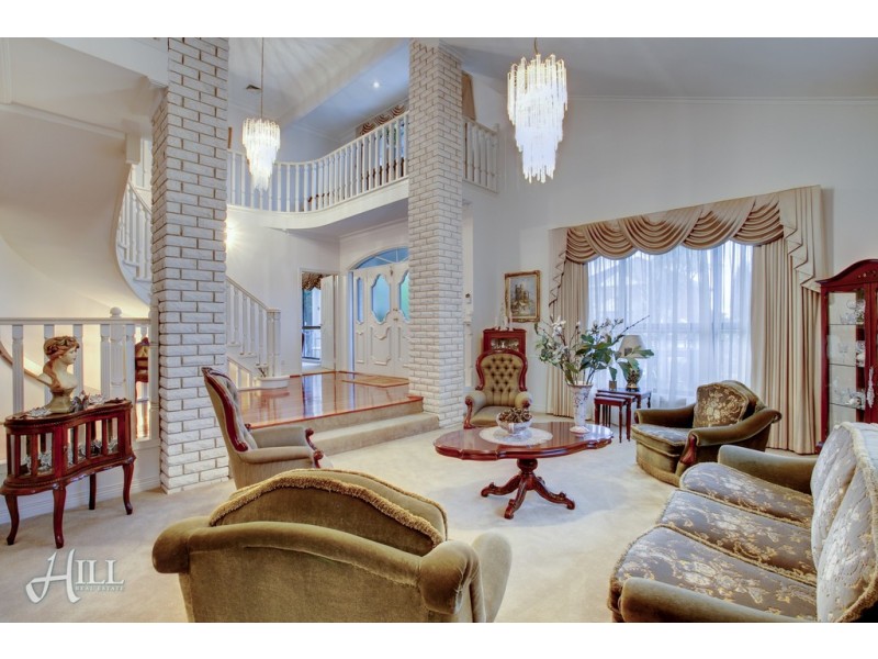 124 Grandview Road, Wheelers Hill VIC 3150