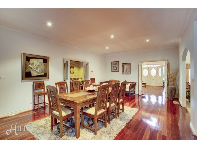 124 Grandview Road, Wheelers Hill VIC 3150