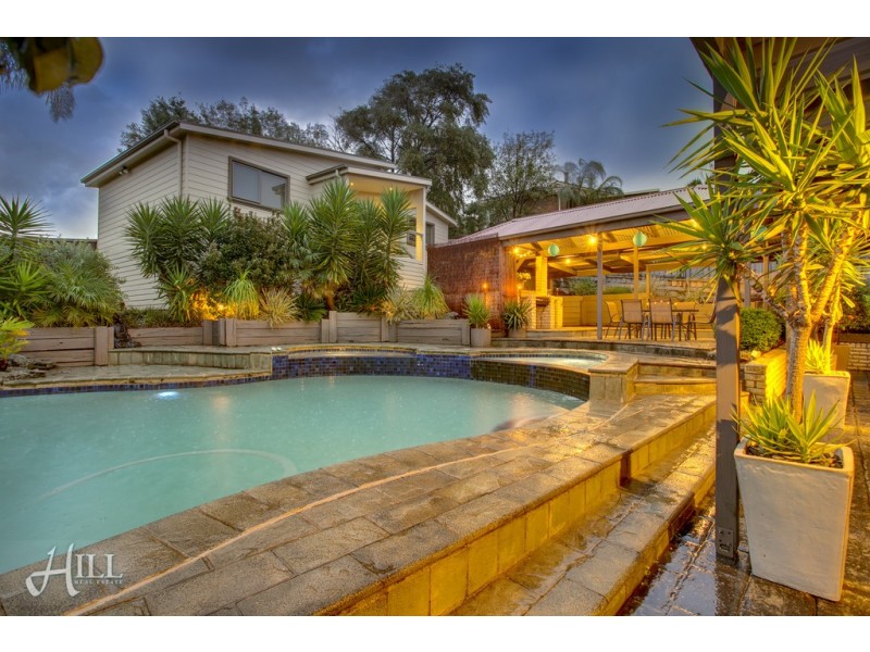 124 Grandview Road, Wheelers Hill VIC 3150