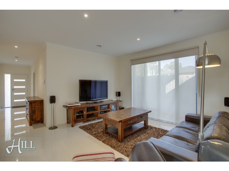 1/18 Stamford Crescent, Rowville VIC 3178