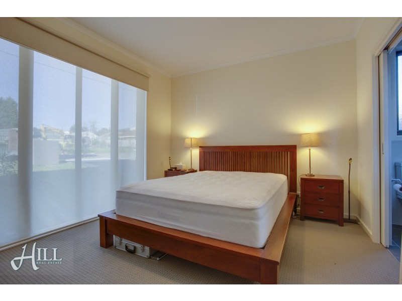 1/18 Stamford Crescent, Rowville VIC 3178