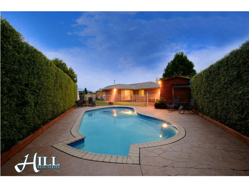 5 Cutler Close, Ferntree Gully VIC 3156