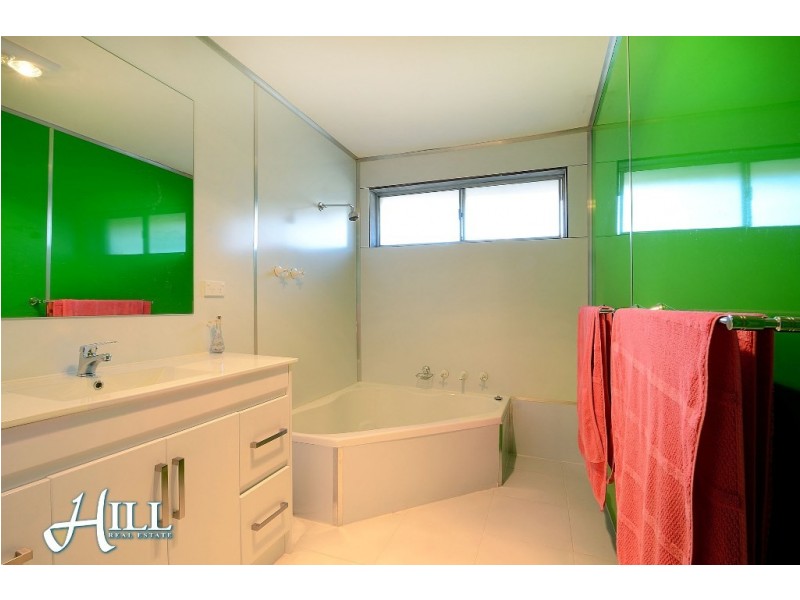 19 Longstaff Road, Bayswater VIC 3153