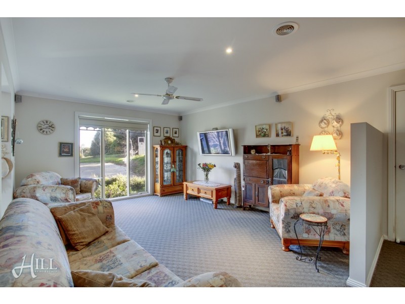 102 Shillinglaw Road, Drouin VIC 3818