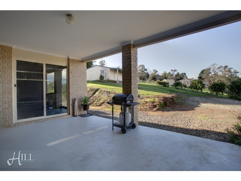 102 Shillinglaw Road, Drouin VIC 3818