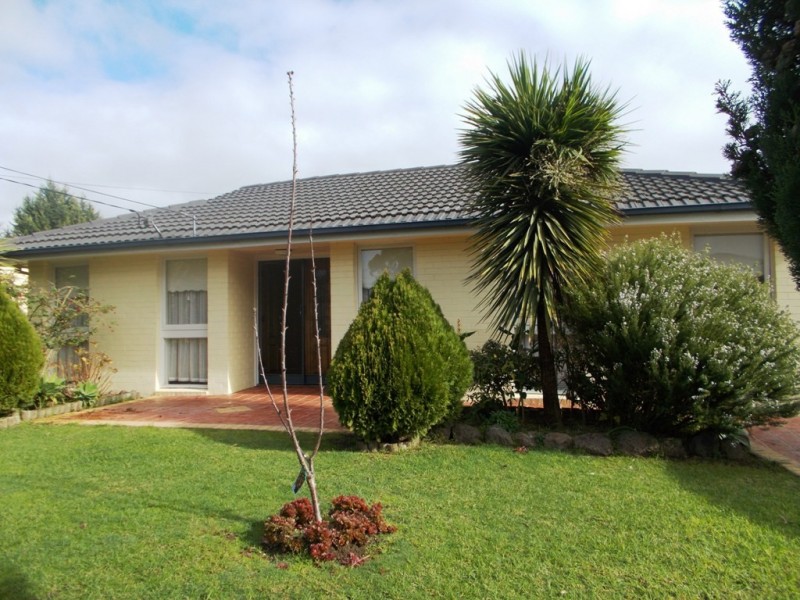 24 Ironbark Drive, Templestowe Lower VIC 3107