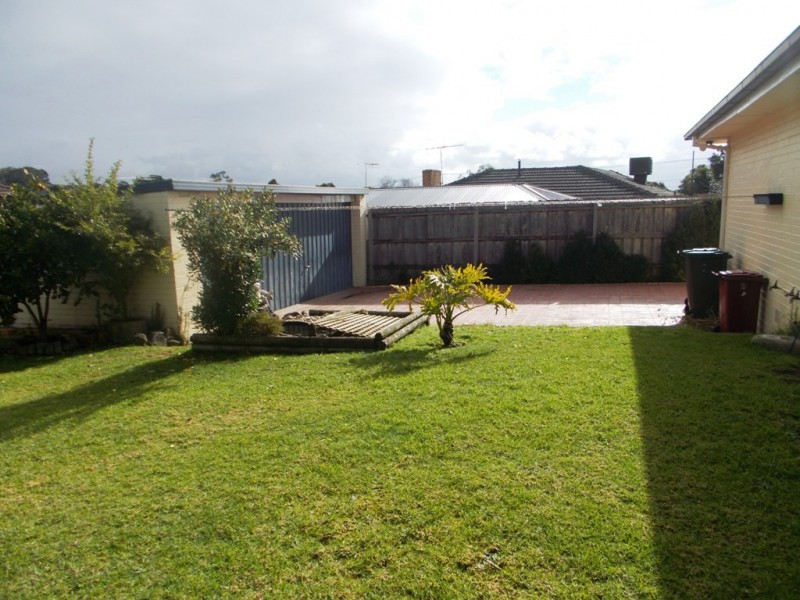 24 Ironbark Drive, Templestowe Lower VIC 3107