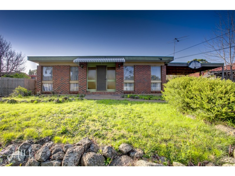 39 Michele Drive, Scoresby VIC 3179