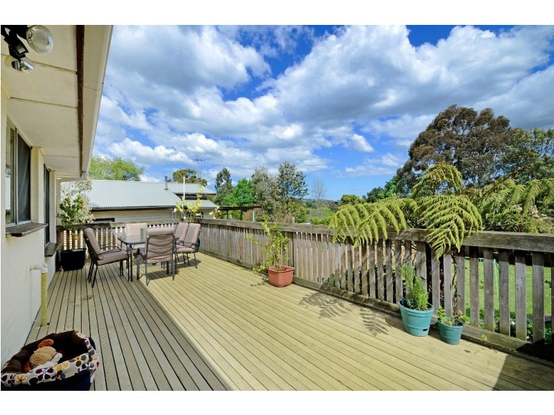 40 Roberts Street, Ferntree Gully VIC 3156
