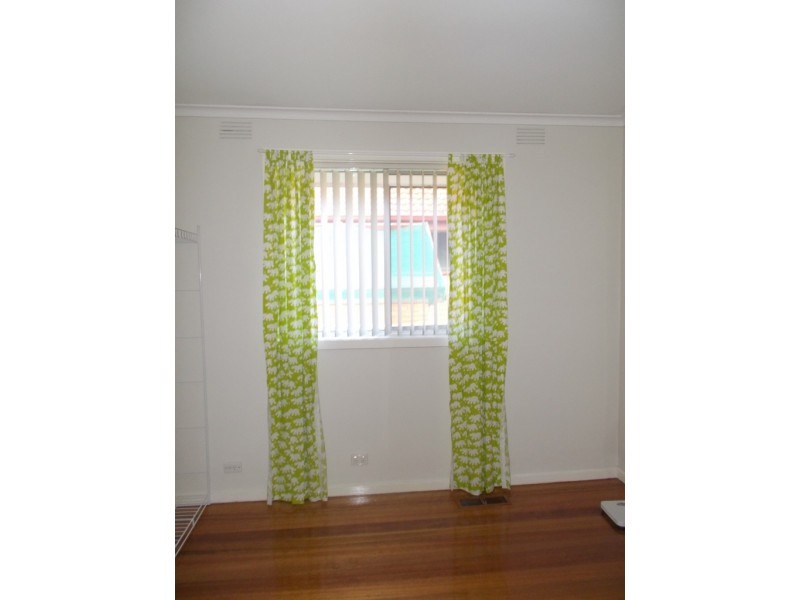 1/475 Boronia Road, Wantirna South VIC 3152