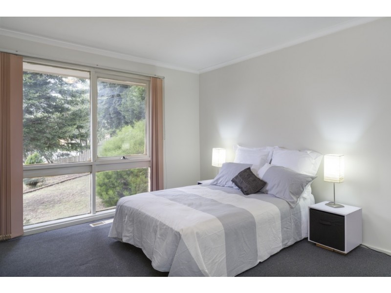 2 Timothy Court, Hallam VIC 3803