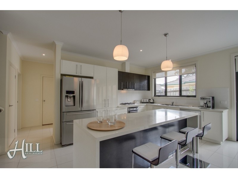 2/18 Stamford Crescent, Rowville VIC 3178