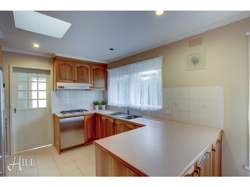 13 Dunbarton Drive, Wantirna VIC 3152