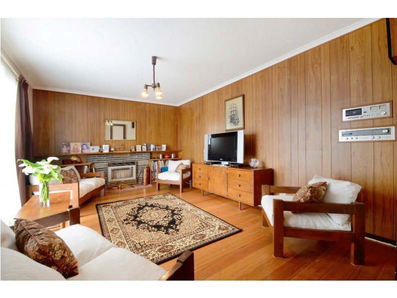 7 Elton Road, Ferntree Gully VIC 3156