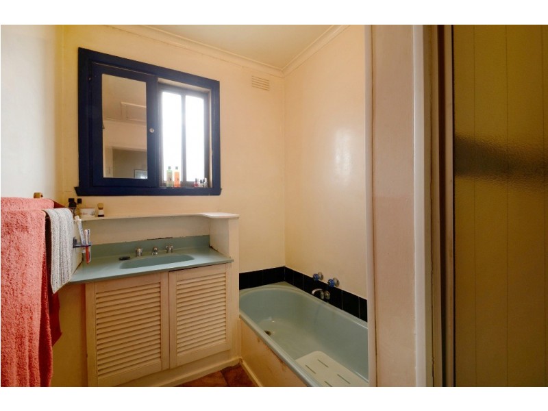 7 Elton Road, Ferntree Gully VIC 3156