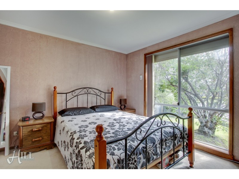 12 Rossetti Court, Pakenham VIC 3810