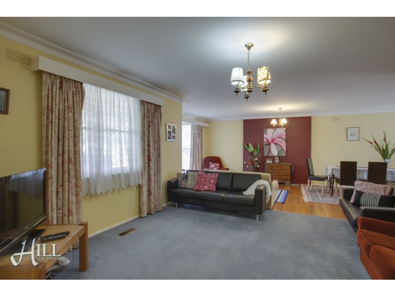 31 Lloyd Street, Knoxfield VIC 3180