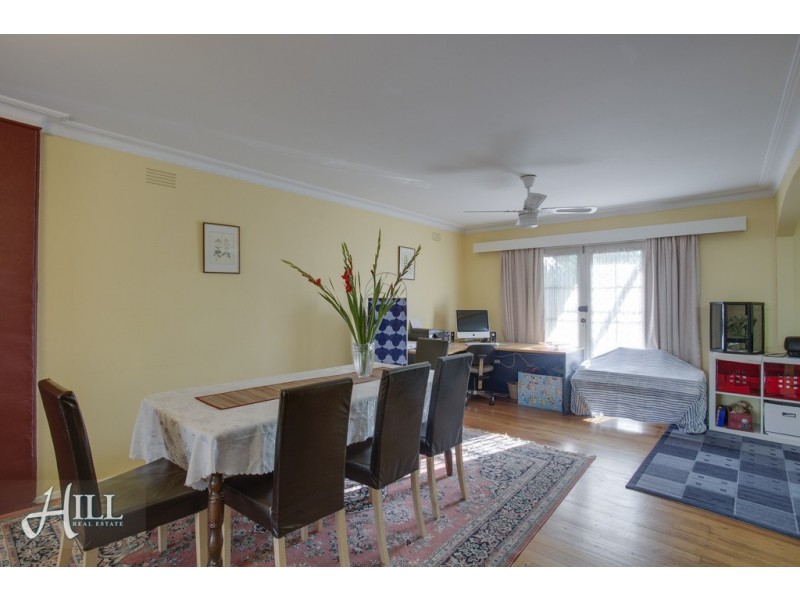 31 Lloyd Street, Knoxfield VIC 3180