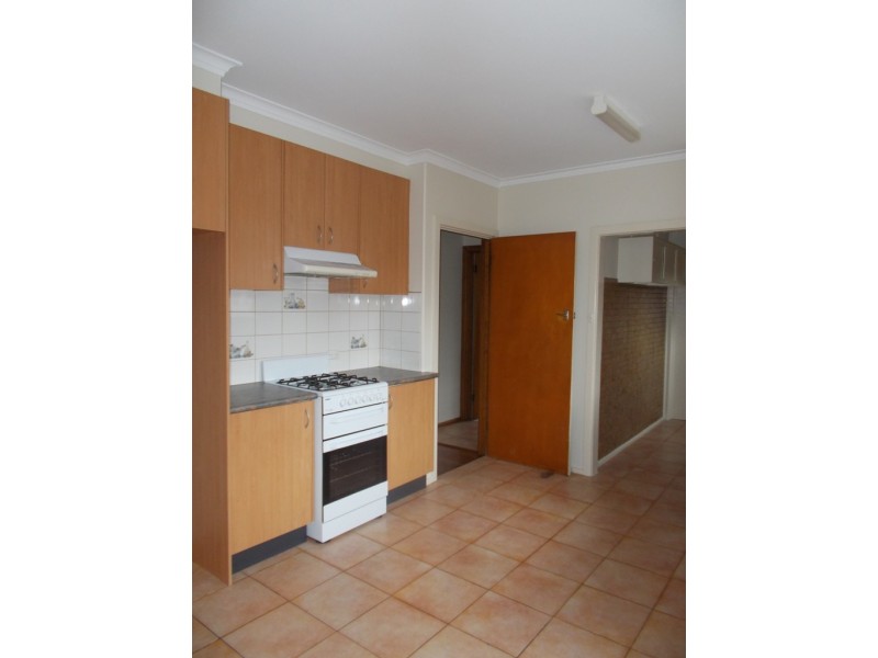 1/3 Woodvale Road, Boronia VIC 3155