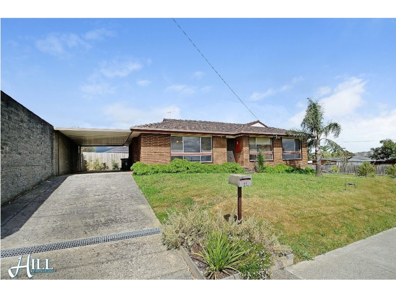 11 Mountain Gate Drive, Ferntree Gully VIC 3156