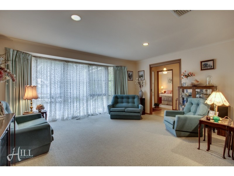 4 Louise Court, Lysterfield VIC 3156