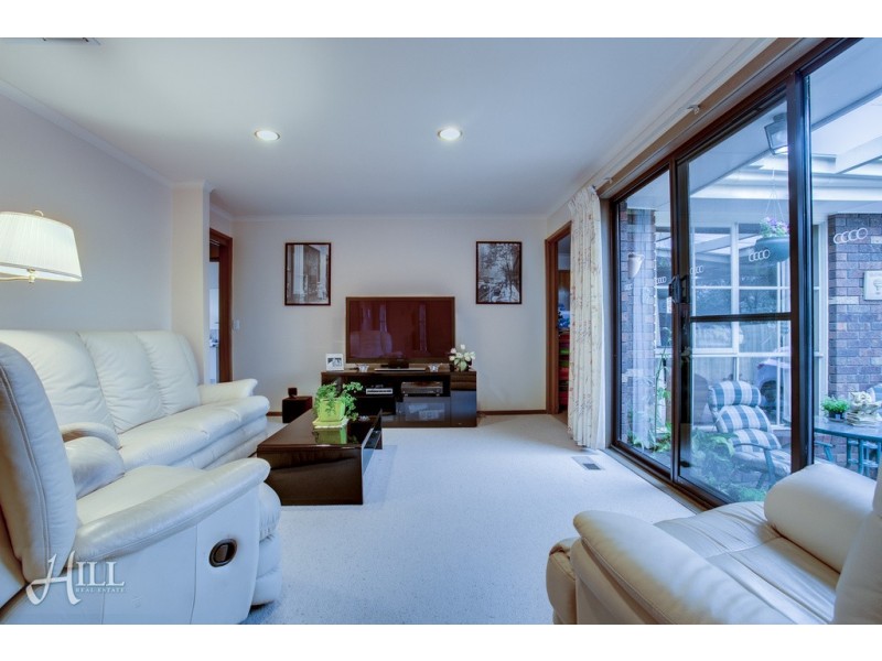 4 Louise Court, Lysterfield VIC 3156