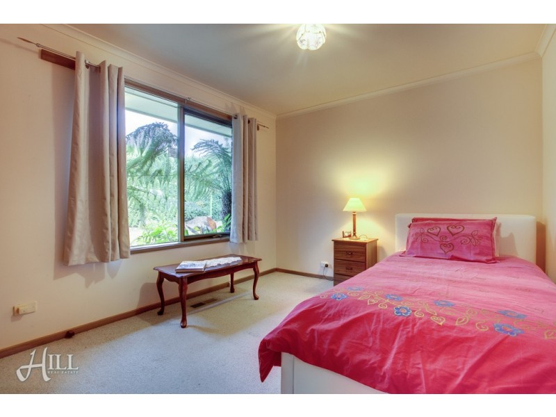 4 Louise Court, Lysterfield VIC 3156