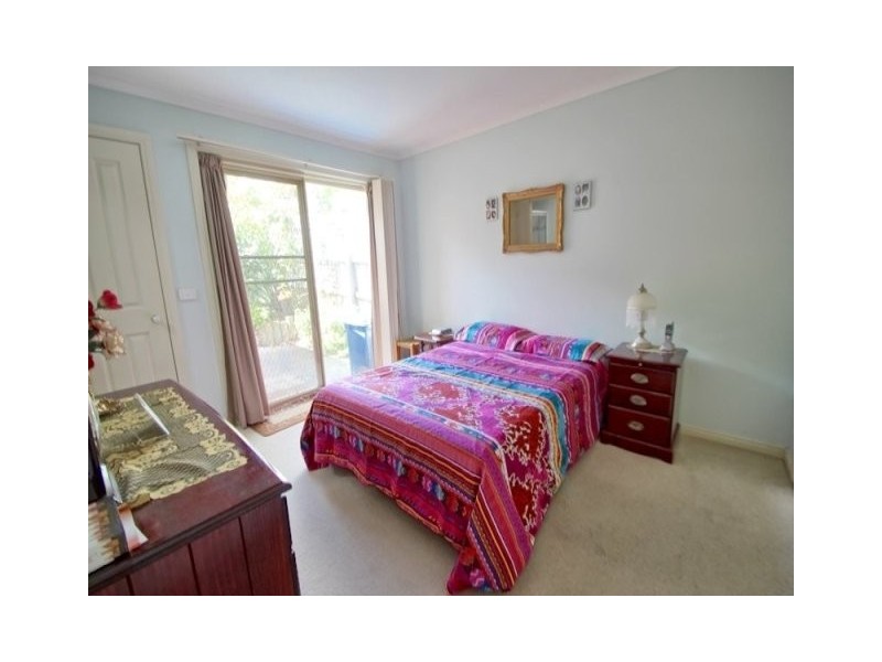 2/27 Owen Street, Boronia VIC 3155