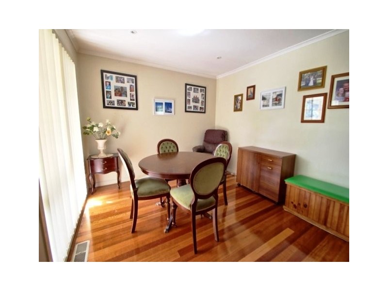 2/27 Owen Street, Boronia VIC 3155