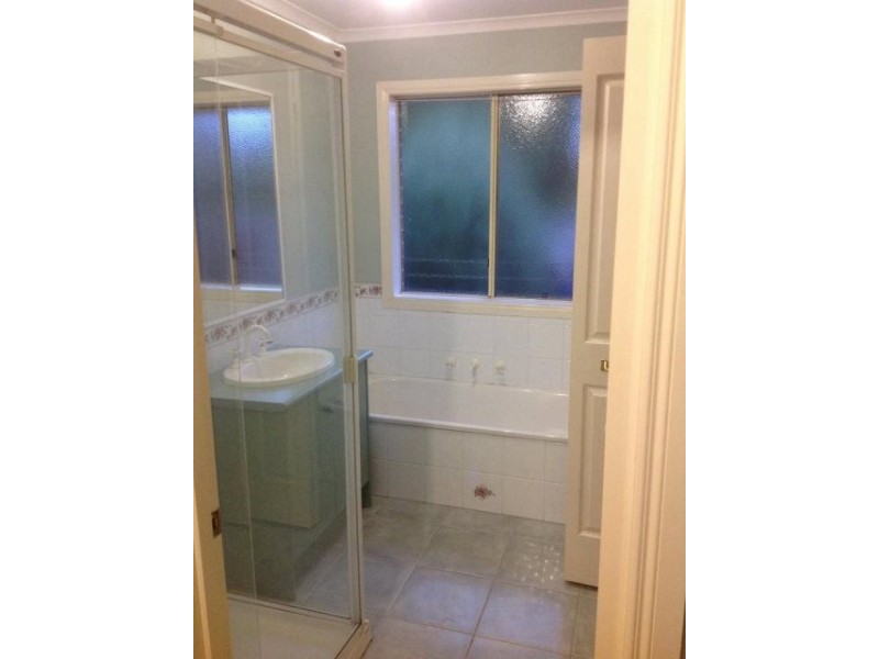 2/27 Owen Street, Boronia VIC 3155