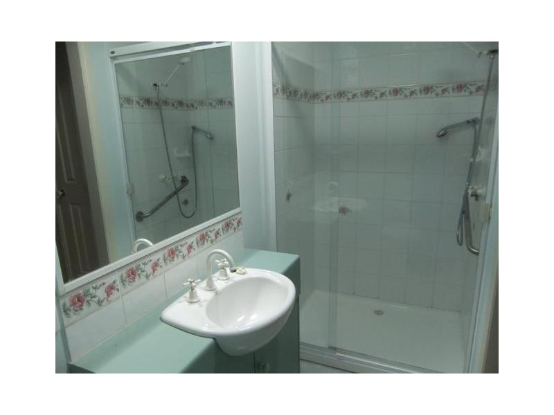 2/27 Owen Street, Boronia VIC 3155