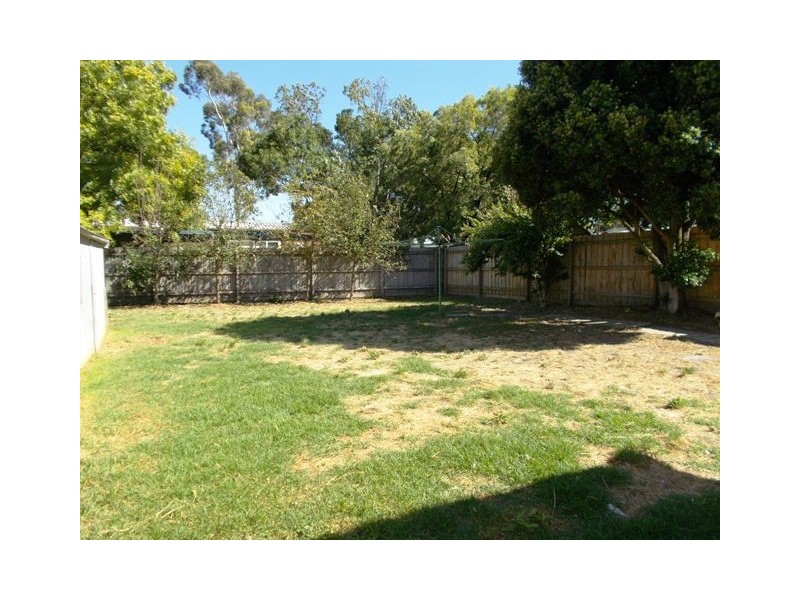 12 Gaydon Street, Ferntree Gully VIC 3156