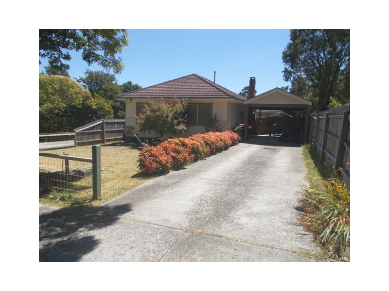 1/5 Daffodil Road, Boronia VIC 3155