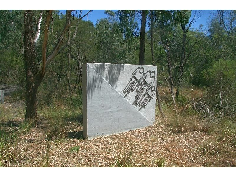 77 Applewood Drive, Knoxfield VIC 3180