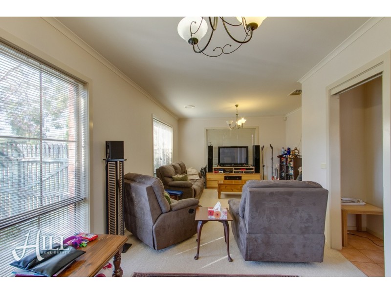 7 Mosman Close, Wantirna South VIC 3152