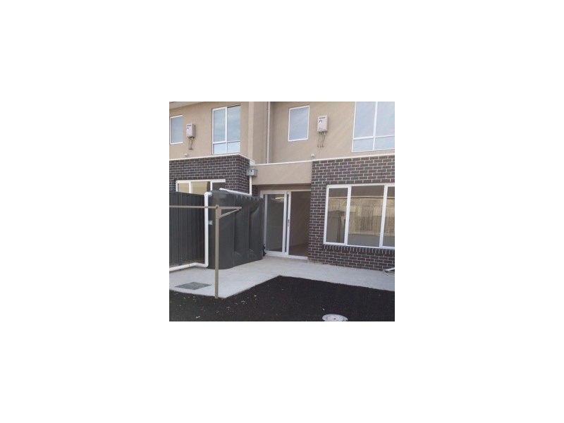 Lot 7/14-15 Hazelmere Avenue, Cranbourne West VIC 3977