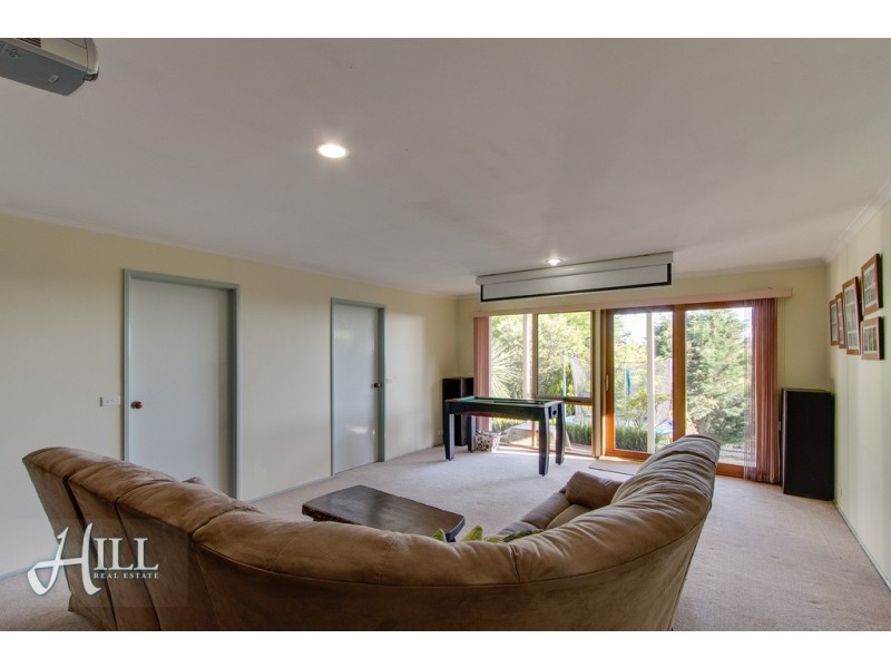 5 Ormonde Road, Ferntree Gully VIC 3156